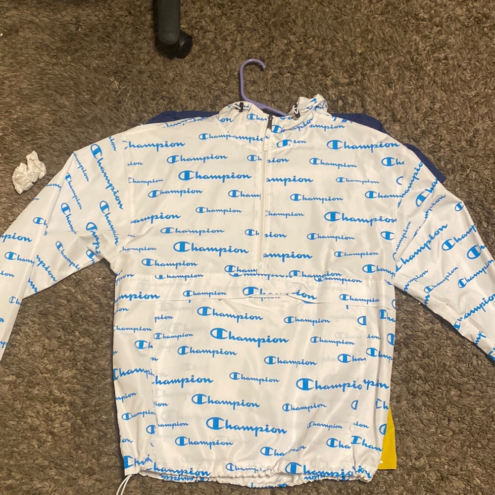 brand new never worn size large